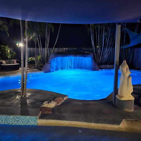 Grange Resort Hervey Bay Buitenkant foto