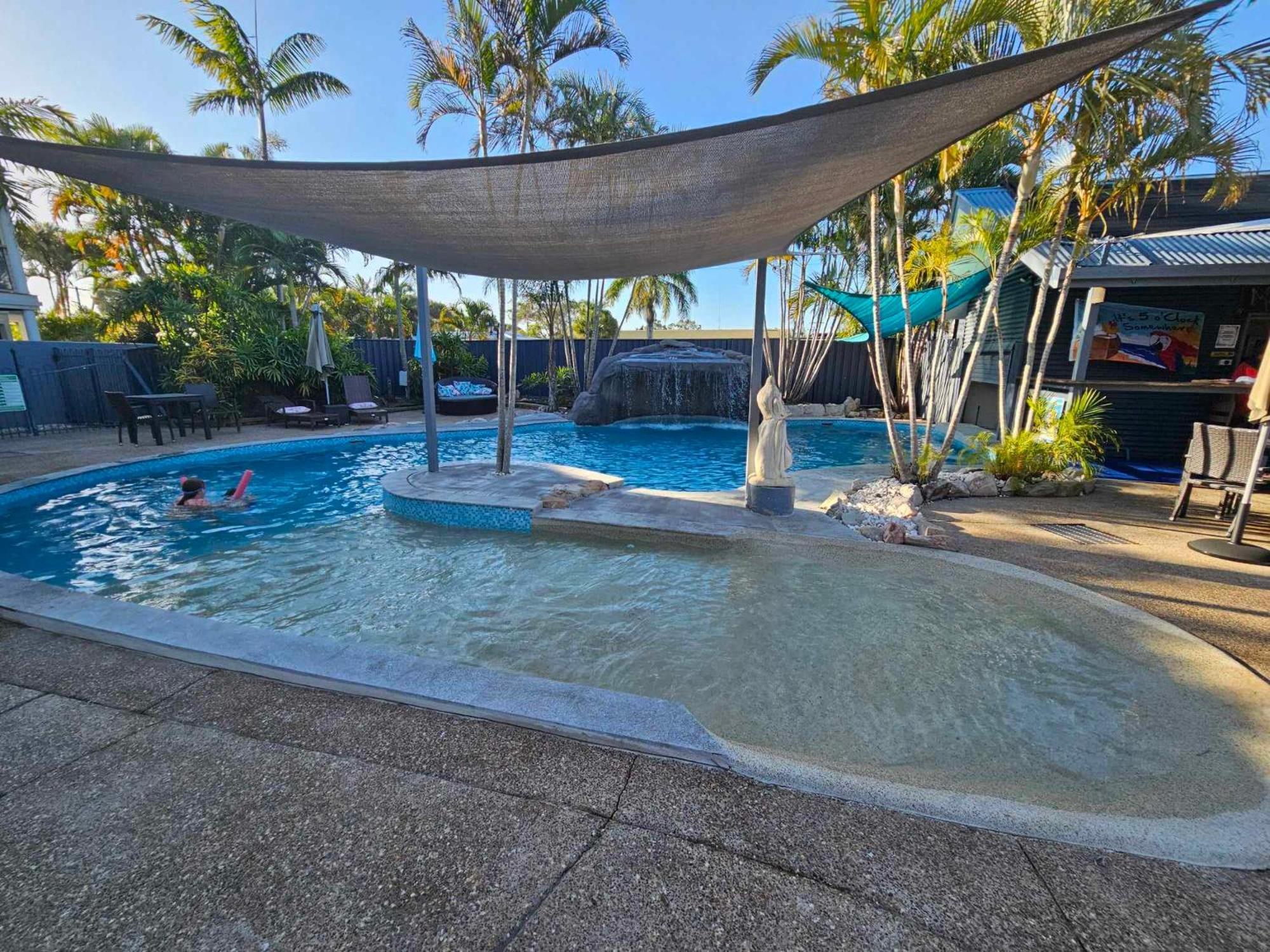 Grange Resort Hervey Bay Buitenkant foto